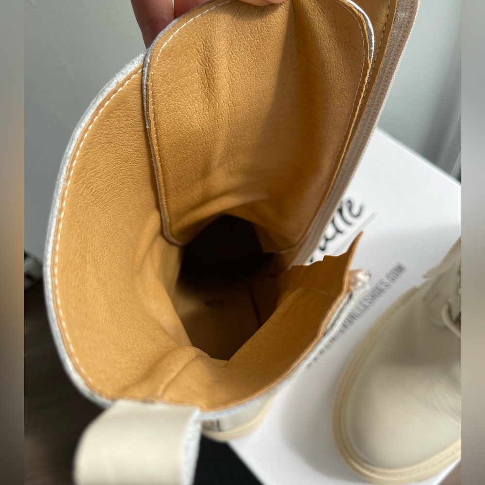 Parksville Beige Leather Boots (Made in Italy) - Picture 10 of 11